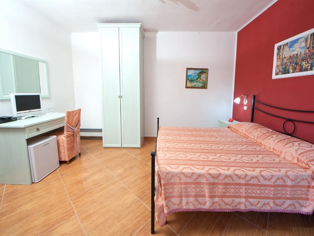 بيسْكيتْشّي B&B La Formichina المظهر الخارجي الصورة
