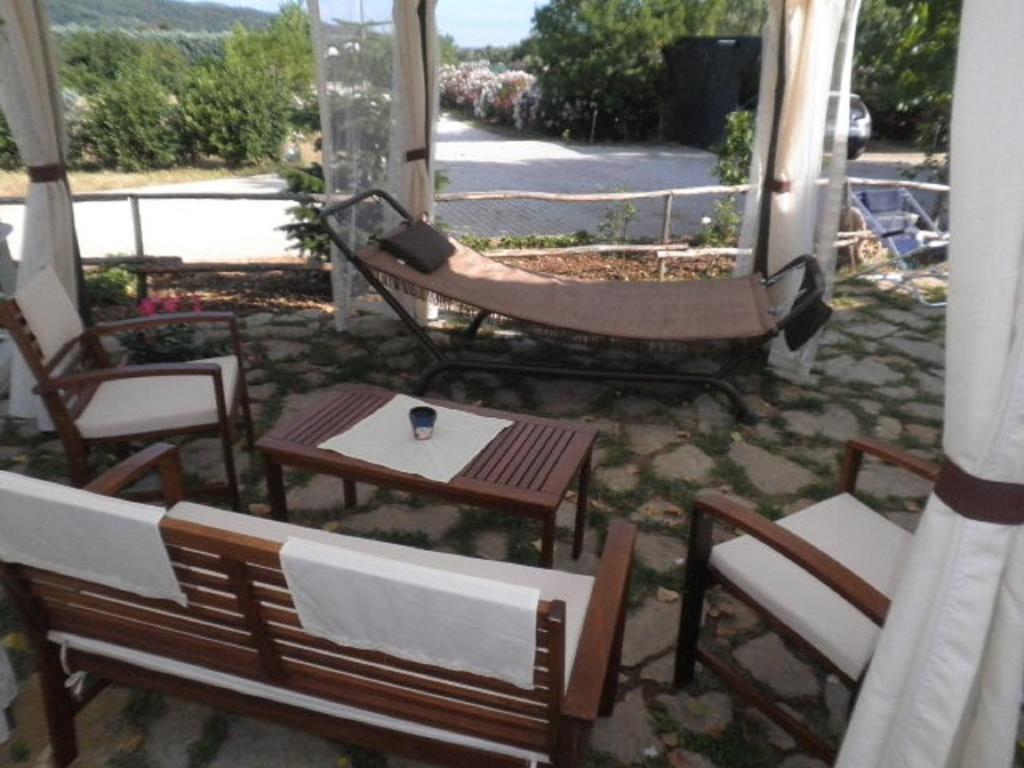 بيسْكيتْشّي B&B La Formichina المظهر الخارجي الصورة