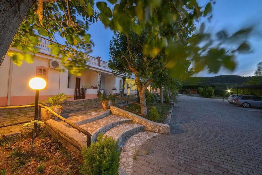 بيسْكيتْشّي B&B La Formichina المظهر الخارجي الصورة